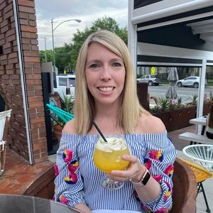 Meet your Posher, Charli